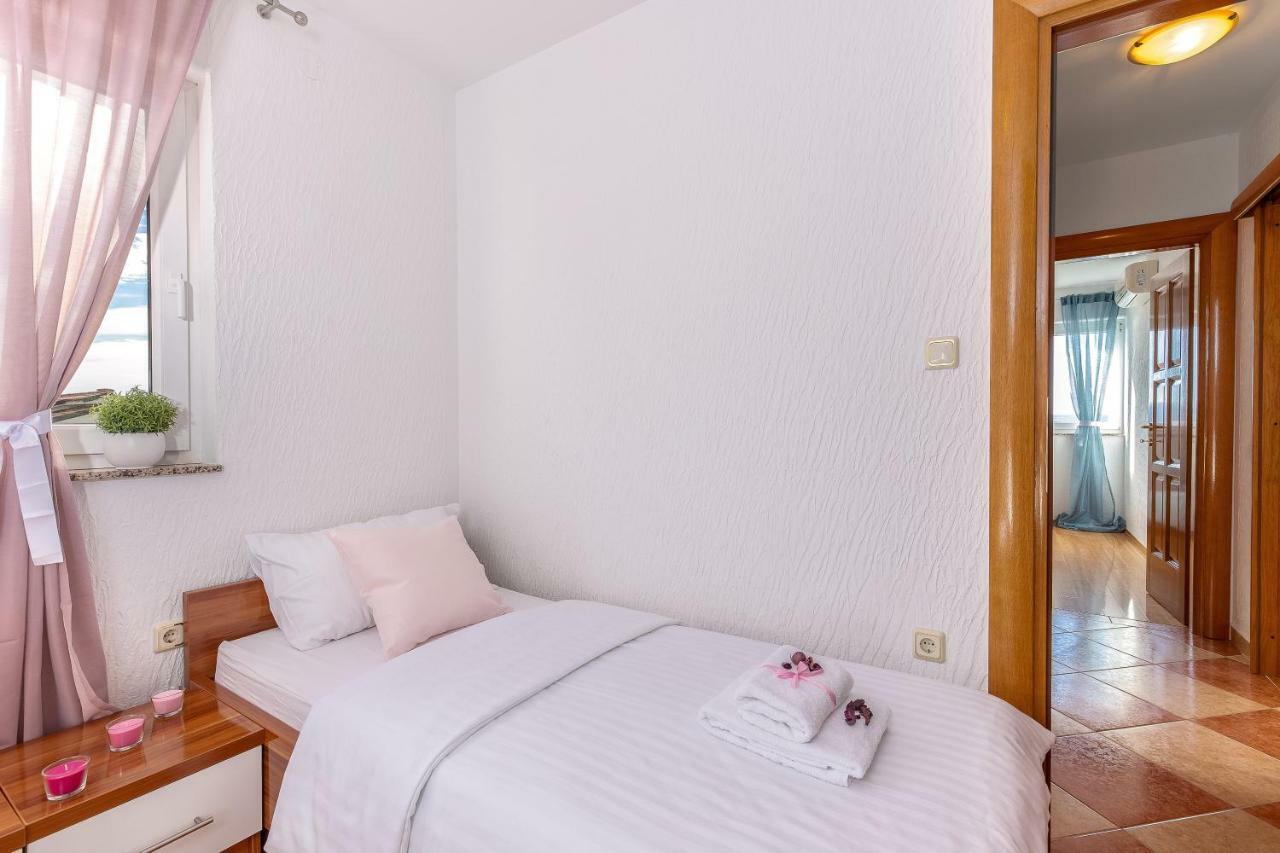 Apartments Villa Maria Crikvenica Zewnętrze zdjęcie